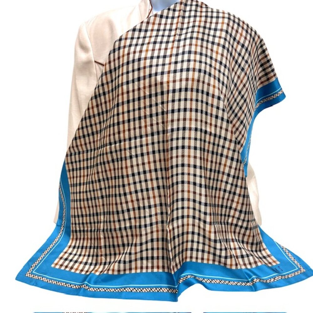 Unused- DAKS LONDON 100% Silk Satin Blue Brown Beige Checked Print 34"x34"( 48)